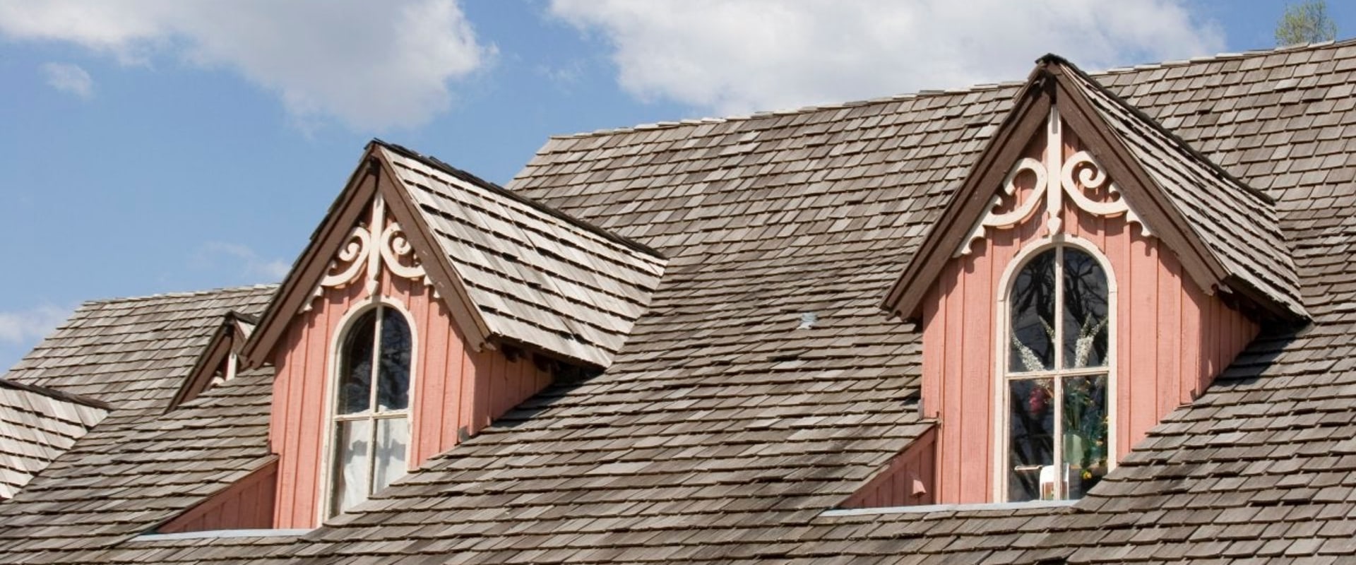 Benefits and Drawbacks of Different Roofing Materials