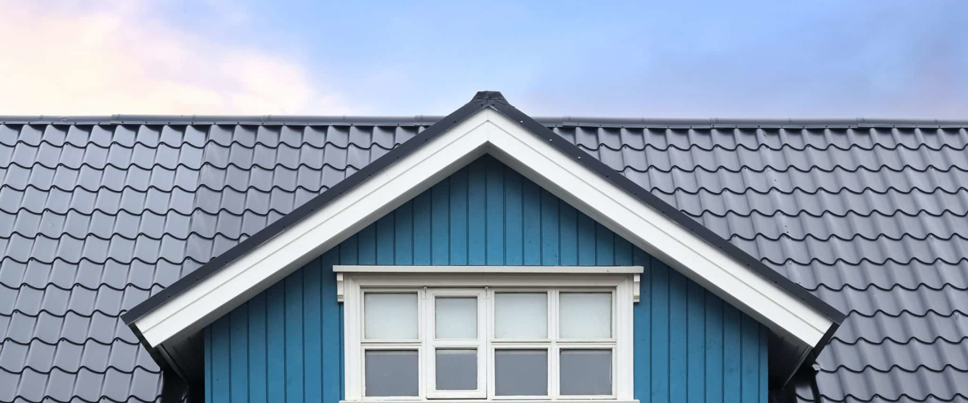 Reputation and Customer Reviews: How They Can Help You Choose the Right Roofing and Construction Contractors